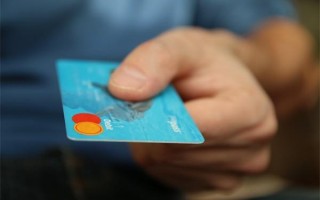 交行信用卡逾期怎么办，3分钟解决问题！